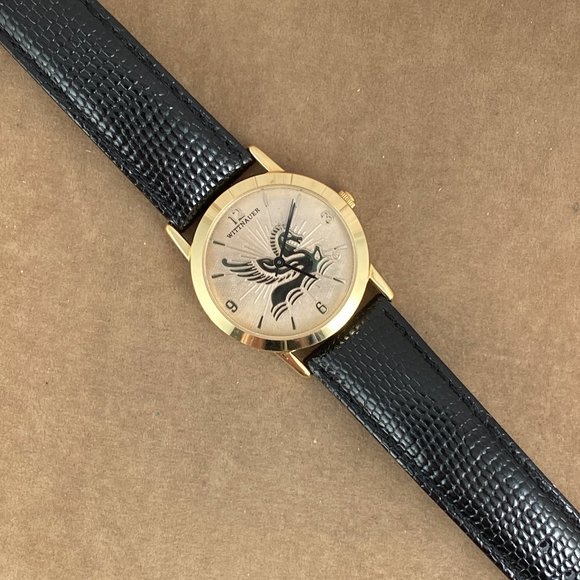 SOLD Vintage Wittnauer Pegasus Watch Gold Tone Ladies Watch - Picture 4 of 7